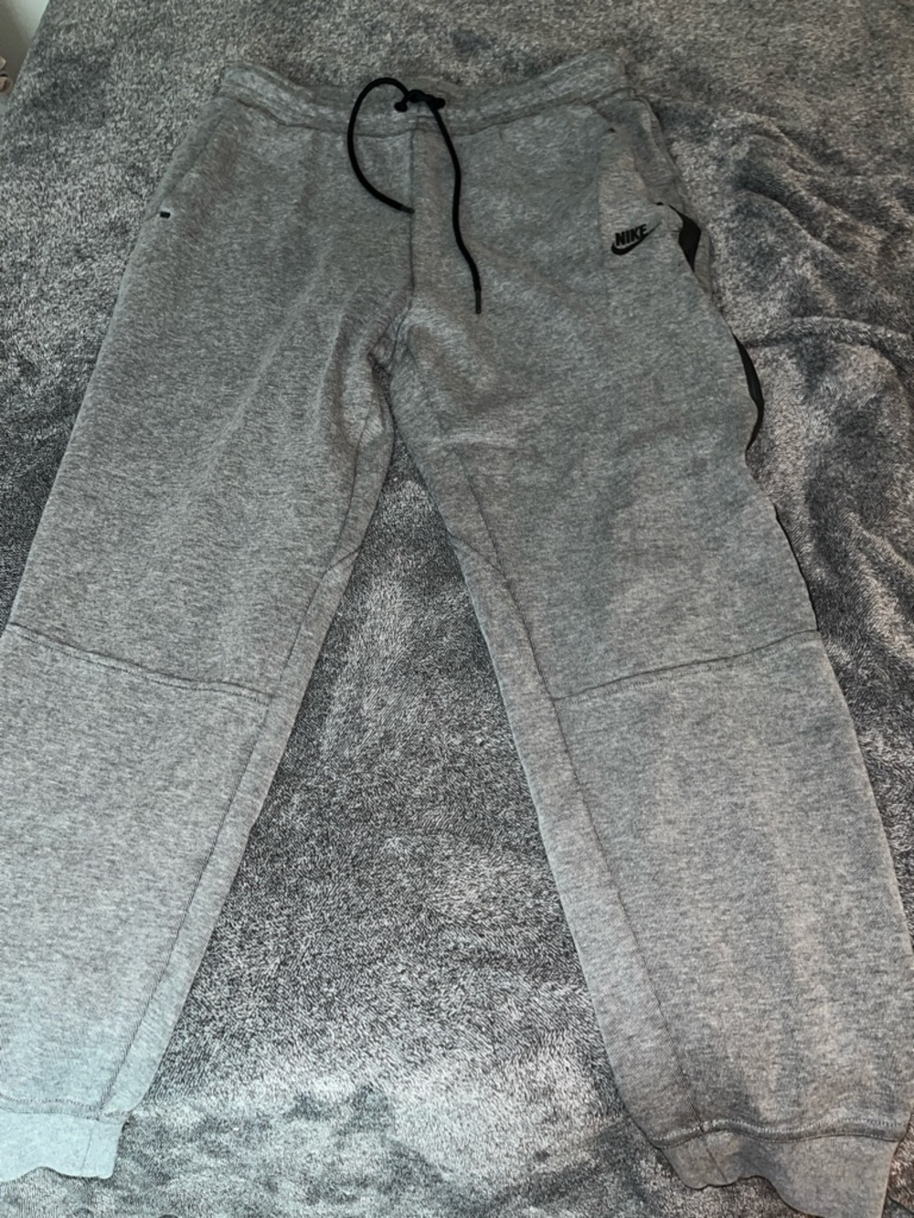 Nike Tech Fleece Grey Heather Joggers